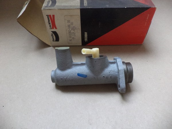 n°cf22 emetteur embrayage simca 1300 1500 1301 1501 bendix 612015 neuf DPA86