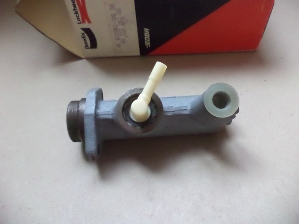 n°cf21 emetteur embrayage simca bagheera 1100 612082 bendix neuf DPA86