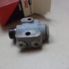 n°cf28 correcteur repartiteur frein peugeot 504 bendix neuf 631256 n°cf28 correcteur repartiteur frein peugeot 504 bendix neuf 631256 DPA86