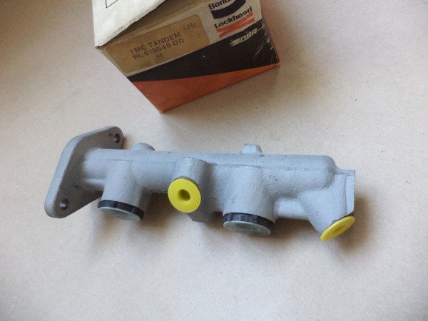 n°cf3 maitre cylindre citroen LNA bendix 613645 95495609 neuf DPA86