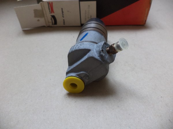 n°cf33 recepteur embrayage peugeot 504 505 604 bendix 651508 208610 neuf n°cf33 recepteur embrayage peugeot 504 505 604 bendix 651508 208610 neuf DPA86