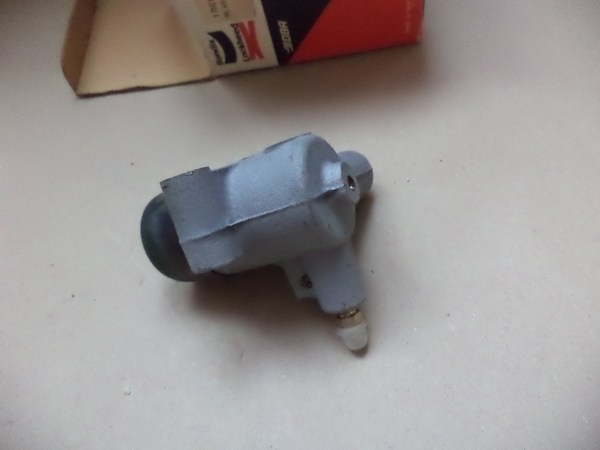 n°cf34 recepteur embrayage peugeot 204 304 bendix 651502 511502B 208602 neuf DPA86