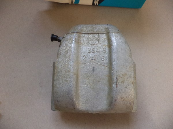 n°cf35 etrier gauche renault R16 matra djet bendix 669050 neuf 7701003507 DPA86