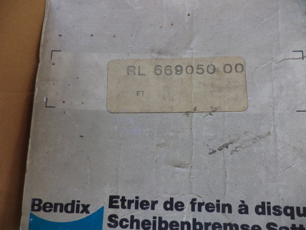 n°cf35 etrier gauche renault R16 matra djet bendix 669050 neuf 7701003507 DPA86