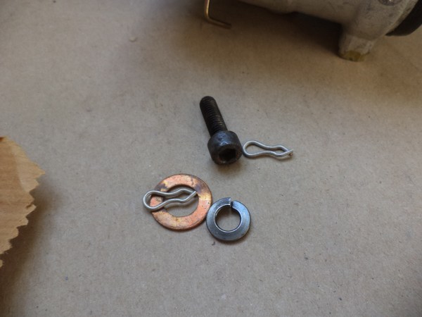 n°cf36 etrier gauche peugeot J7 J9 48 mm bendix 669285 neuf n°cf36 etrier gauche peugeot J7 J9 48 mm bendix 669285 neuf DPA86