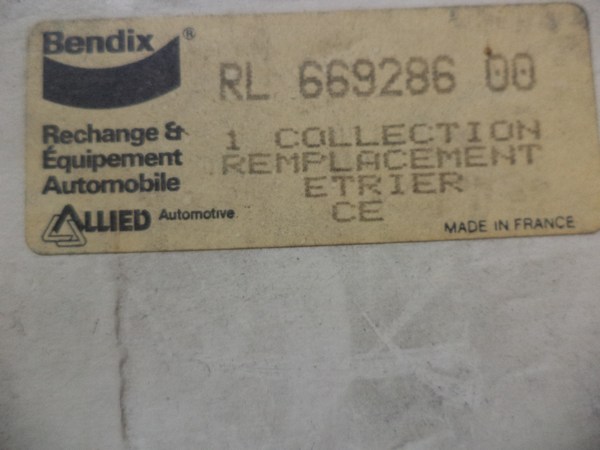 n°cf37 etrier droit peugeot J7 J9 48 mm bendix 669286 neuf n°cf37 etrier droit peugeot J7 J9 48 mm bendix 669286 neuf DPA86