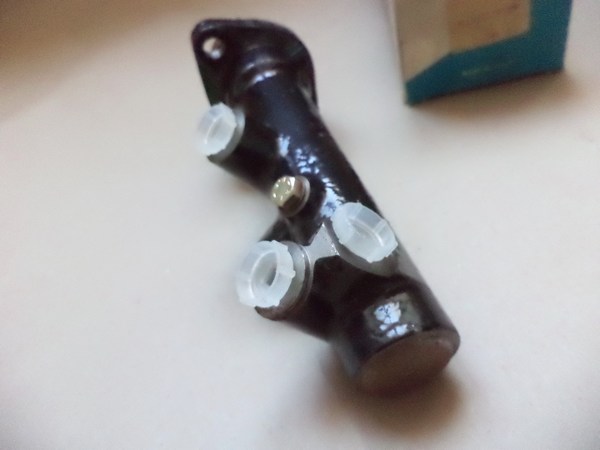 n°cf4 maitre cylindre citroen C25 peugeot J5 benditalia neuf n°cf4 maitre cylindre citroen C25 peugeot J5 benditalia neuf DPA86