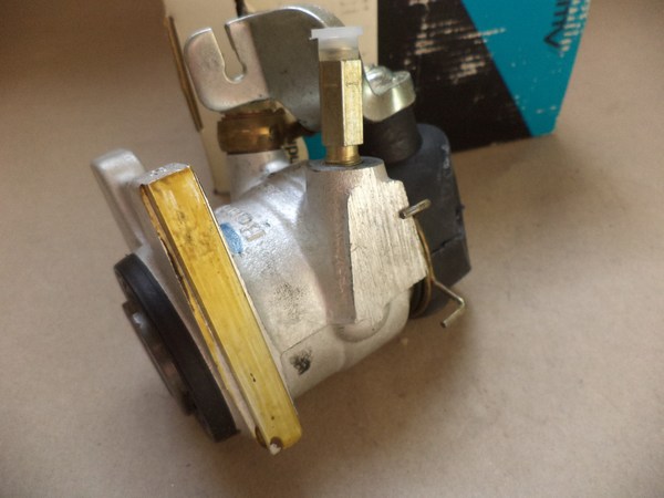 n°cf40 etrier droit peugeot J7 J9 48 mm bendix 669288 neuf n°cf40 etrier droit peugeot J7 J9 48 mm bendix 669288 neuf DPA86