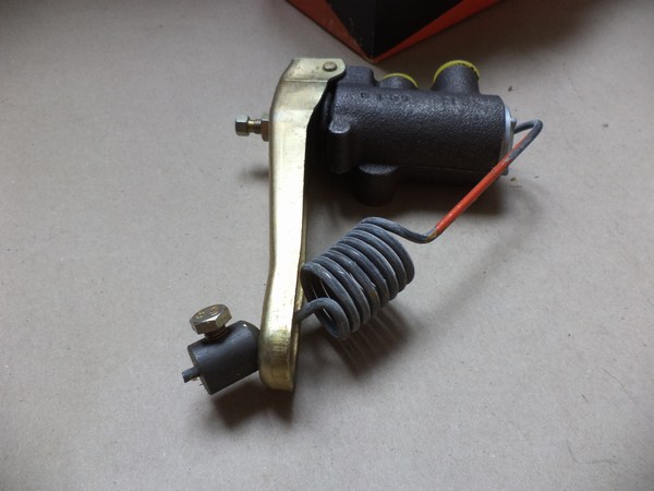 n°cf44 correcteur repartiteur frein TALBOT 1510 solara 631480 bendix neuf n°cf44 correcteur repartiteur frein TALBOT 1510 solara 631480 bendix neuf DPA86