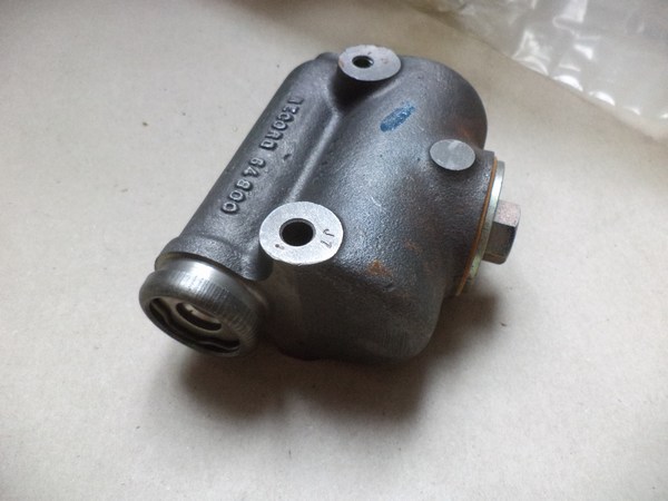 n°cf45 maitre cylindre Jeep Willys record 64800 neuf DPA86