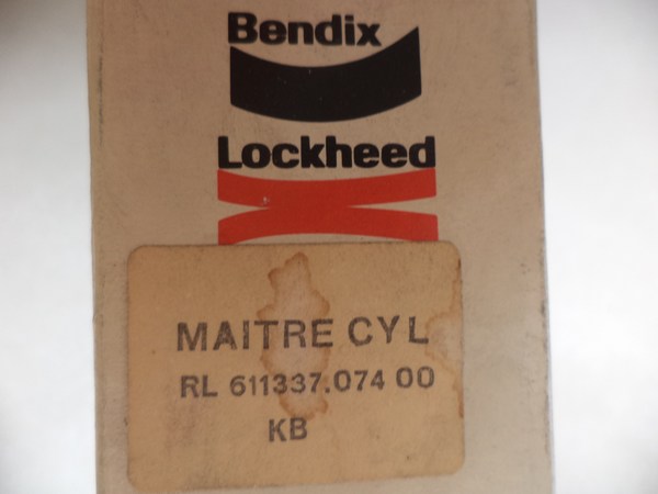n°cf46 maitre cylindre CITROEN 2CV Dyane Mehari 20.6 mm bendix 611337 neuf DPA86