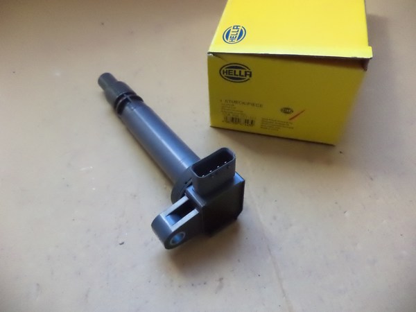 n°he610 Bobine allumage toyota hiace 4runner hella 5da358057101 neuve DPA86