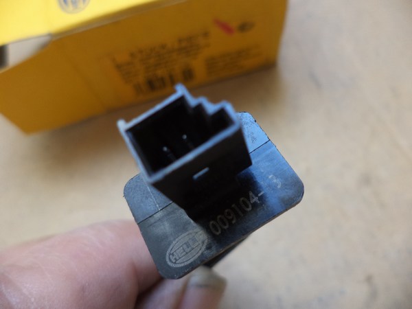 n°he616 Capteur température intérieur BMW 5 bmw 6 bmw 7 bmw x3 6pt009104131 hella neuf DPA86
