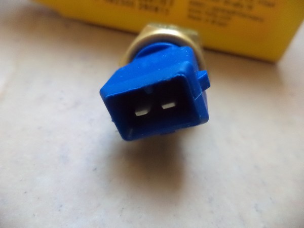 n°he630 Sonde liquide de refroidissement alfa 155 fiat coupe lancia thema delta dedra hella 6pt009309291 neuve DPA86