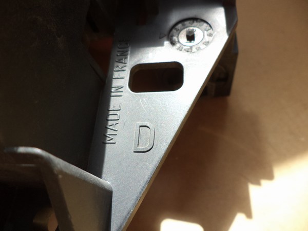 n°mc41 correcteur phare D peugeot 205 origine 622440 neuf DPA86