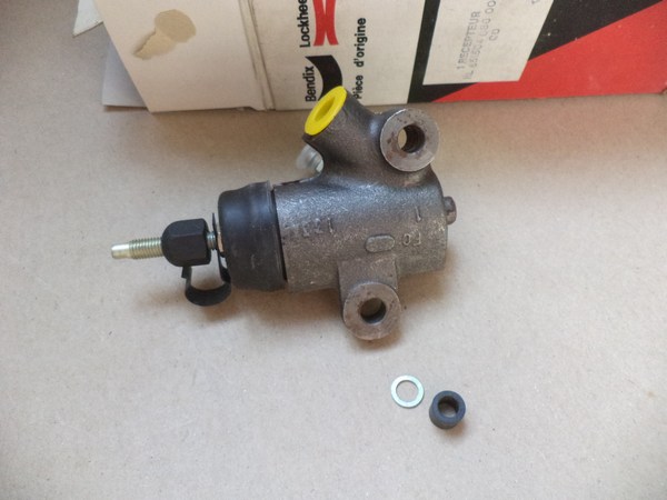 n°cf49 recepteur embrayage Simca 1000 Rallye 651504 bendix neuf 511504B DPA86