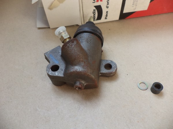n°cf49 recepteur embrayage Simca 1000 Rallye 651504 bendix neuf 511504B DPA86