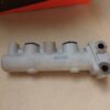 n°cf52 maitre cylindre CITROEN 2CV dyane mehari bendix 613519 95493191 neuf n°cf52 maitre cylindre CITROEN 2CV dyane mehari bendix 613519 95493191 neuf DPA86