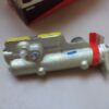 n°cf56 maitre cylindre Renault R4 R5 1.1 bendix 613521 neuf double circuit n°cf56 maitre cylindre Renault R4 R5 1.1 bendix 613521 neuf double circuit DPA86