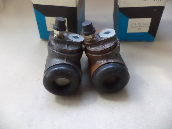 n°cf57 2x cylindre roue Saviem SG2 bendix 624157 neuf 211157b DPA86