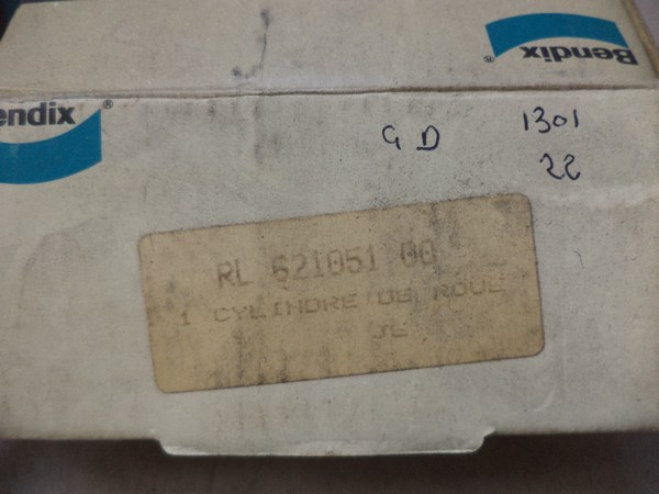 n°cf61 2x cylindre roue Simca 1301 1501 bendix 621051 neuf DPA86