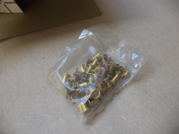 n°cf75 kit garniture arriere saviem SG2 1966 1968 valeo 550687EO neuve DPA86