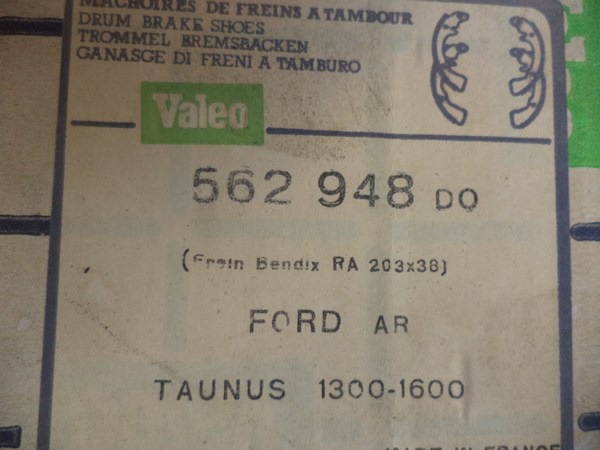n°cf78 kit garniture frein arriere FORD Taunus 1300 1600 valeo 562948DO neuve n°cf78 kit garniture frein arriere FORD Taunus 1300 1600 valeo 562948DO neuve DPA86