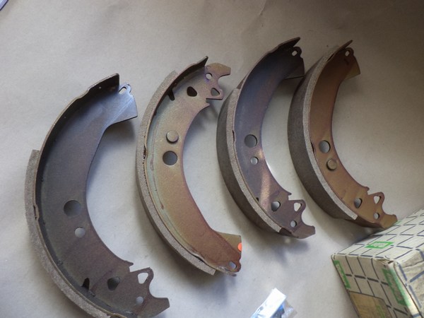 n°cf80 jeu garniture frein arriere Peugeot J7 J9 valeo 562418WO neuve n°cf80 jeu garniture frein arriere Peugeot J7 J9 valeo 562418WO neuve DPA86