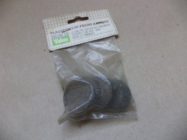 n°cf84 jeu plaquettes parking Citroen CX valeo 540040 D2 neuve DPA86