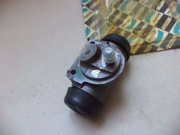 n°cf89 cylindre roue arriere Peugeot 404 25.4 mm bendix 621050 neuf DPA86