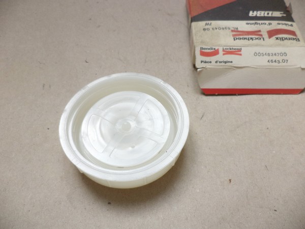n°cf94 bouchon liquide frein nivoclair Peugeot 204 simca 1300 1500 538043 bendix neuf DPA86