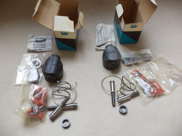 n°cf95 2 x kit reparation etrier Peugeot J7 J9 557041 bendix neuf DPA86