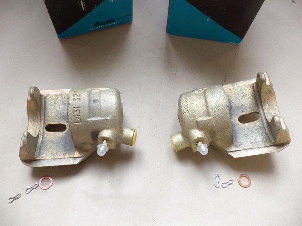 n°cf96 lot etrier Renault R18 bendix 48 mm 669153 669154 neuf DPA86