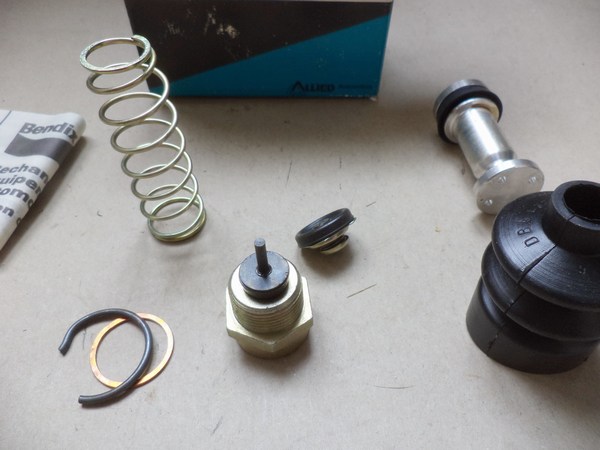 n°cf98 kit reparation maitre cylindre Renault estafette 25.4 mm bendix 552078 neuf DPA86