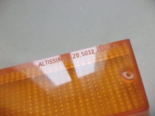 n°da12 cabochon orange arriere droit Lancia Beta Altissimo 205032 neuf NOS DPA86