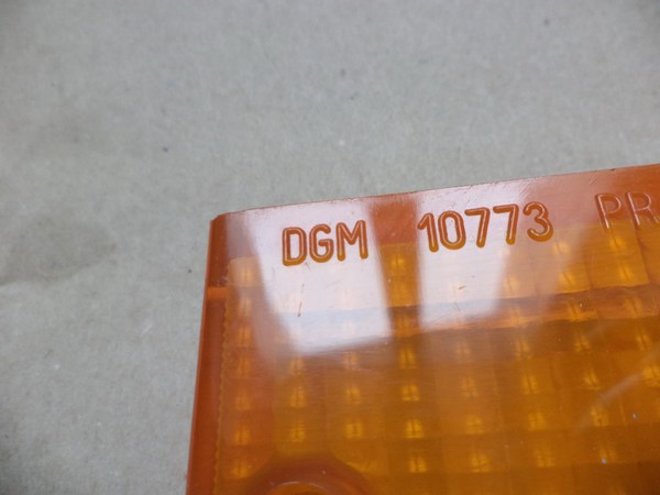 n°da12 cabochon orange arriere droit Lancia Beta Altissimo 205032 neuf NOS DPA86