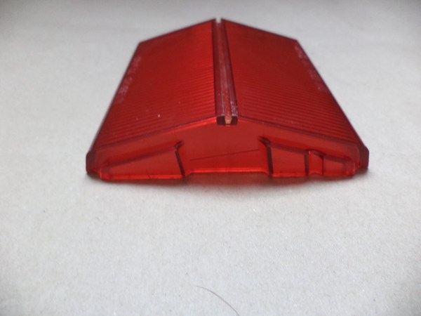 n°da13 cabochon rouge droit Fiat 124 coupe lamborghini espada Altissimo 225450 neuf NOS DPA86
