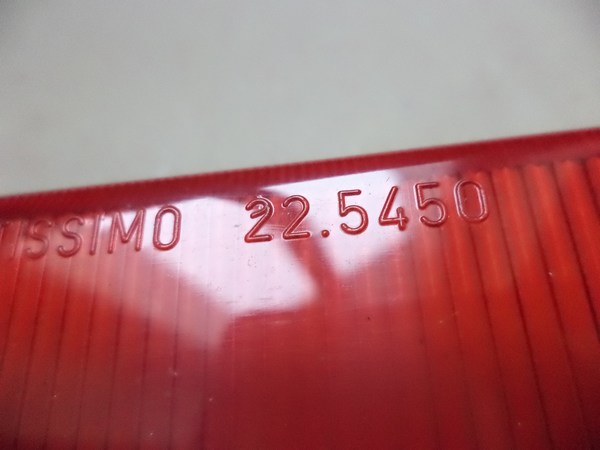 n°da13 cabochon rouge droit Fiat 124 coupe lamborghini espada Altissimo 225450 neuf NOS DPA86