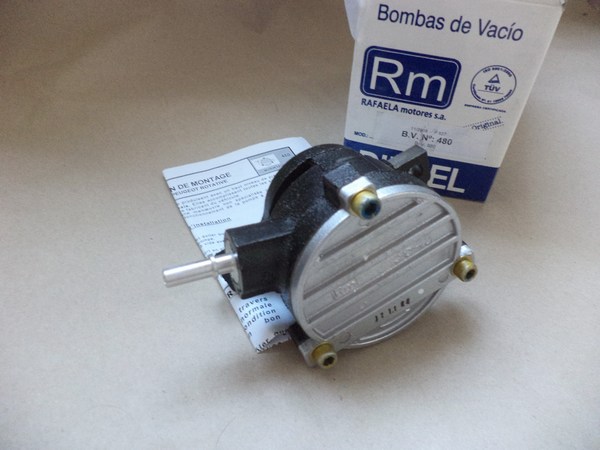 n°da1 pompe a vide Citroen C15 Peugeot 205 309 405 rover 200 400 721431510 Pierburg neuve NOS n°da1 pompe a vide Citroen C15 Peugeot 205 309 405 rover 200 400 721431510 Pierburg neuve NOS DPA86