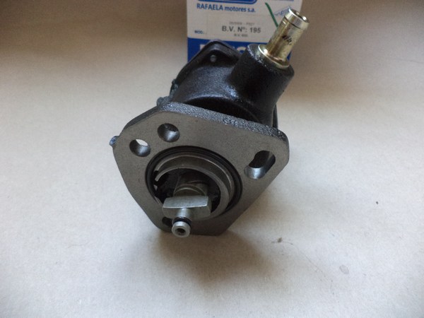 n°da23 pompe vide Alfa 145 146 155 fiat uno fiorino tipo croma regata RM 195 neuve DPA86