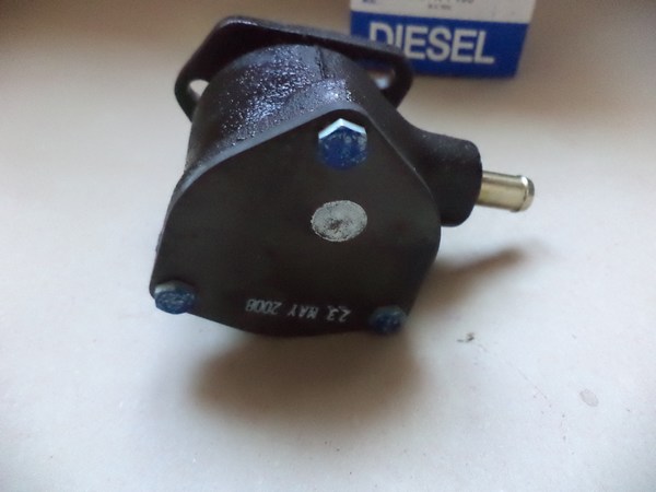 n°da23 pompe vide Alfa 145 146 155 fiat uno fiorino tipo croma regata RM 195 neuve DPA86