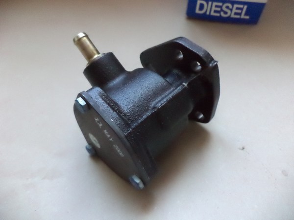 n°da23 pompe vide Alfa 145 146 155 fiat uno fiorino tipo croma regata RM 195 neuve DPA86