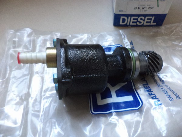 n°da24 pompe vide Audi 80 A4 A6 VW golf polo transporter passat RM 251 neuve DPA86