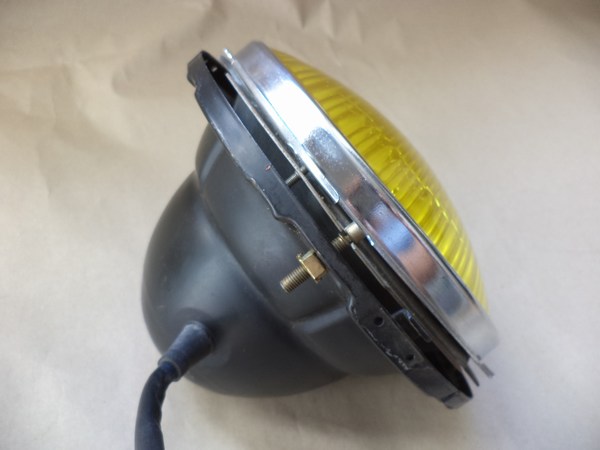 n°da3 phare + support Carello Lancia Fulvia 1600 HF Fanalone jaune neuf NOS 03556700 yellow DPA86