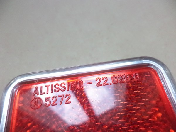 n°da4 catadioptre gauche Lancia fulvia flavia altissimo 220200 neuf nos DPA86