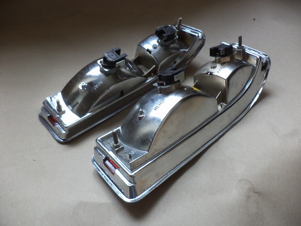 n°da28 2 x feux gauche et droit Autobianchi A111 STARS neuf DPA86