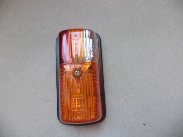 n°mc69 cabochon clignotant DAF F2800 F3300 F3600 229525 SWF neuf DPA86