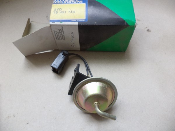 n°mc54 tete delco Citroen DS HY ducellier 22321 neuve n°mc54 tete delco Citroen DS HY ducellier 22321 neuve DPA86