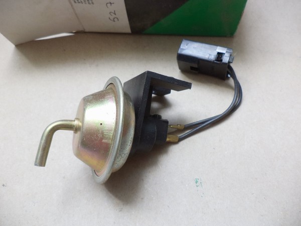 n°mc52 contacteur depression Citroen LN LNA ducellier 75491748 neuf 527000 DPA86