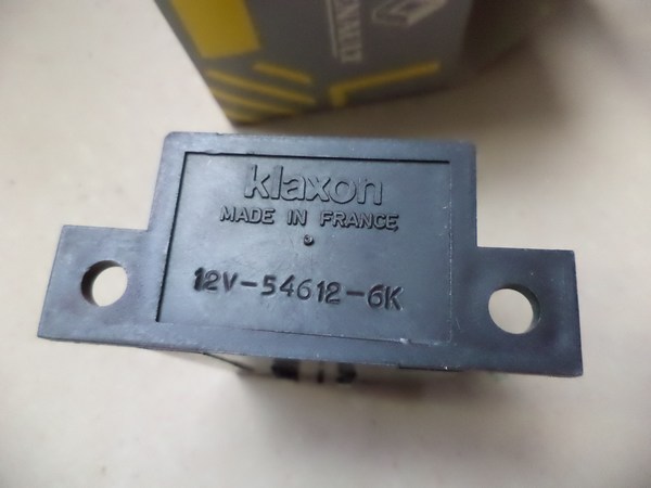 n°mc53 relais essuie glace Renault clio R19 7700772350 neuf DPA86